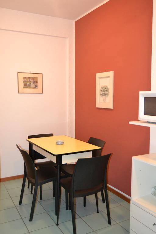 Residence Ambra Riva del Garda Luaran gambar