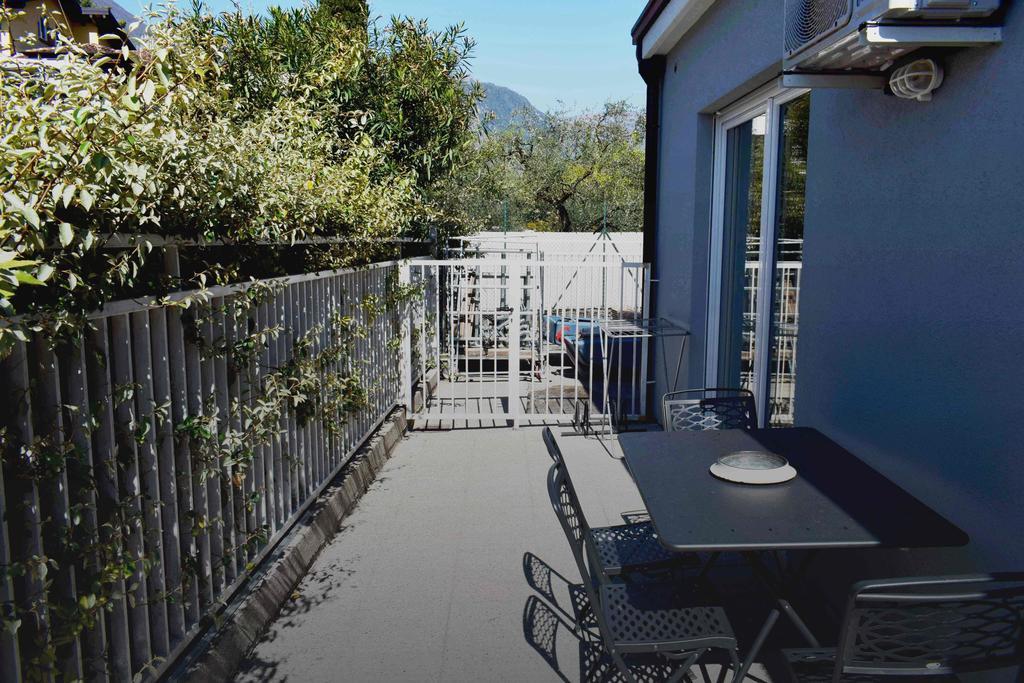 Residence Ambra Riva del Garda Luaran gambar